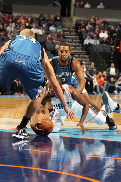 一直保持在 一直保持在