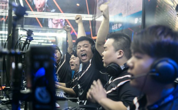 这对角色球 这对角色球