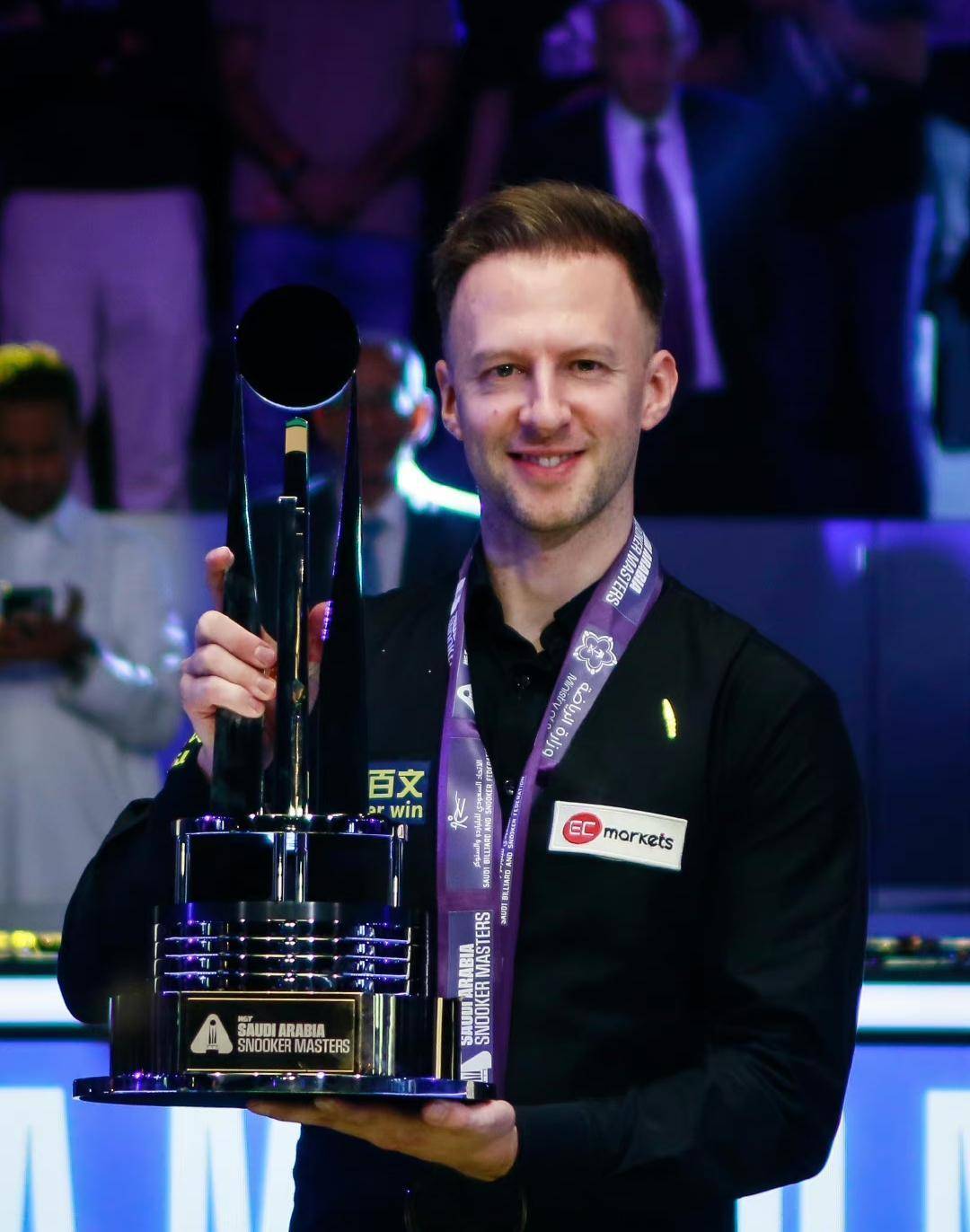 湖人持球端 湖人持球端